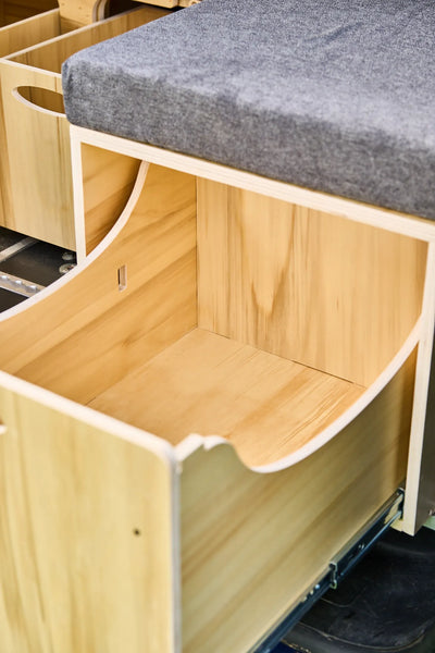 Camper Ausziehbett in L-Form