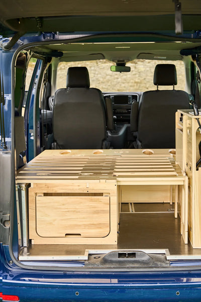 Camper Ausziehbett in L-Form