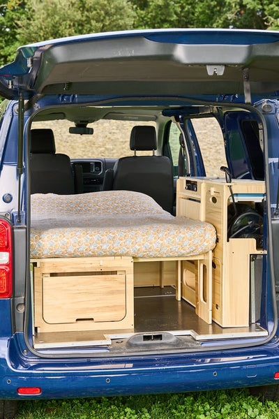 Camper Ausziehbett in L-Form