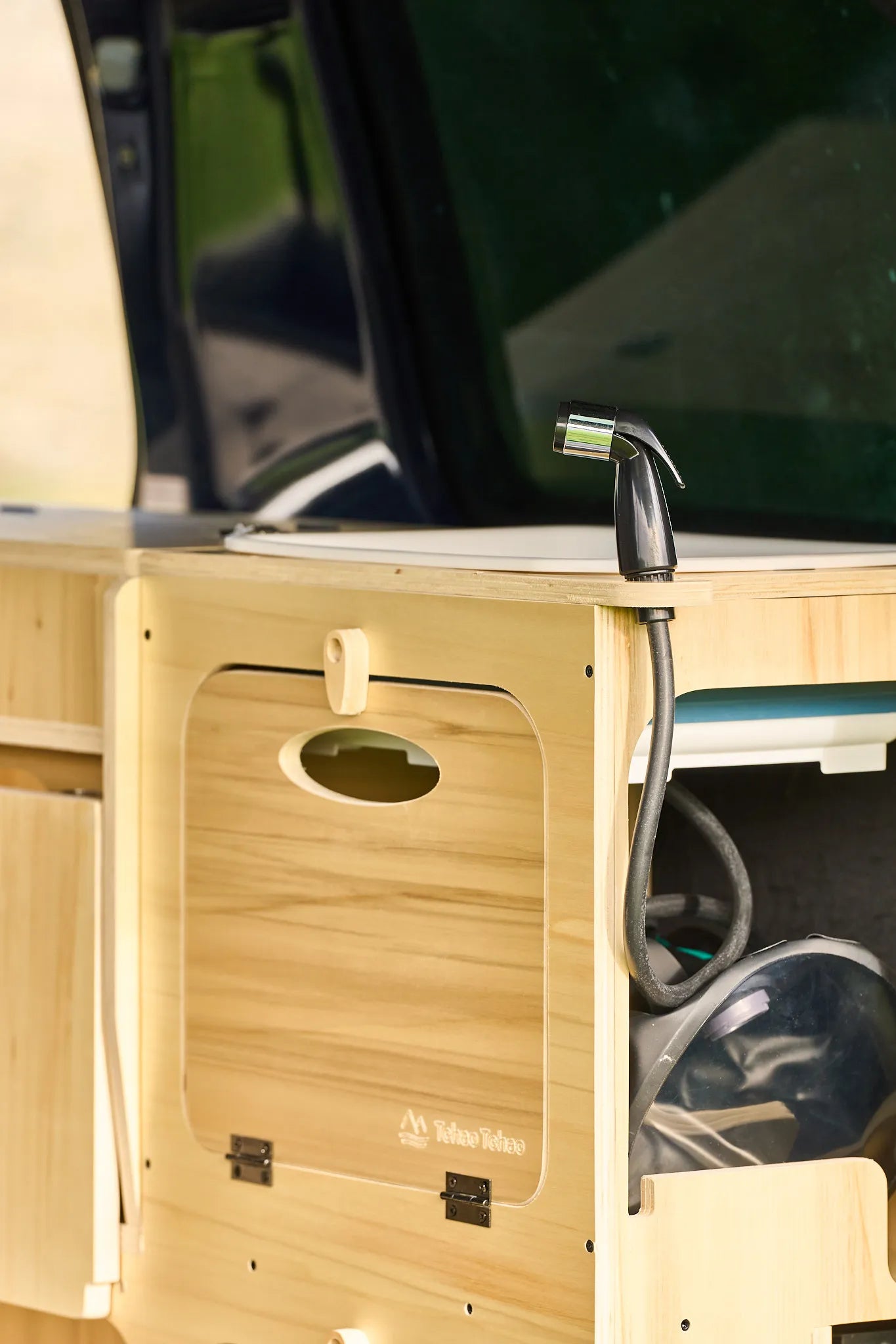 Camper Ausbau "in L-Form"